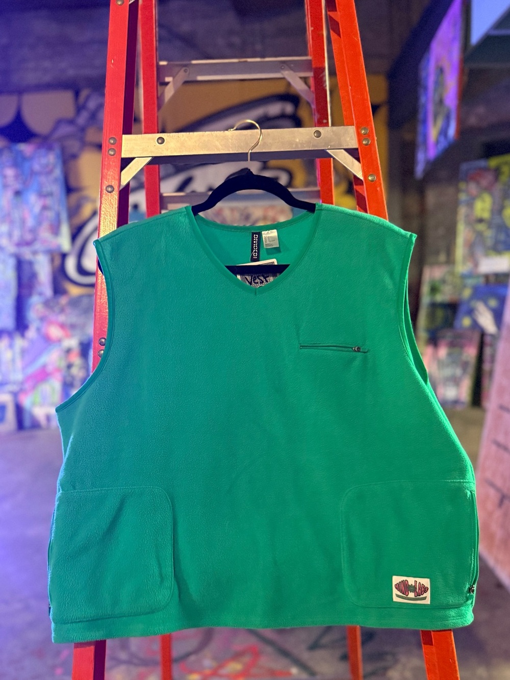 Green Sleeveless Pullover Vest